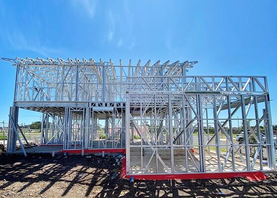 Австралийский стандарт: двухэтажная модульная вилла из легкой стали, сборка за 8 недель