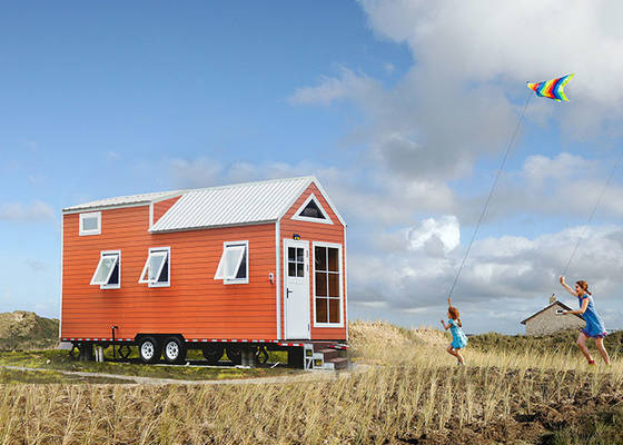 Mini Lightweight Prefabricated Tiny House Hotel Unit Orange Black Mobile House on Wheels for Travel